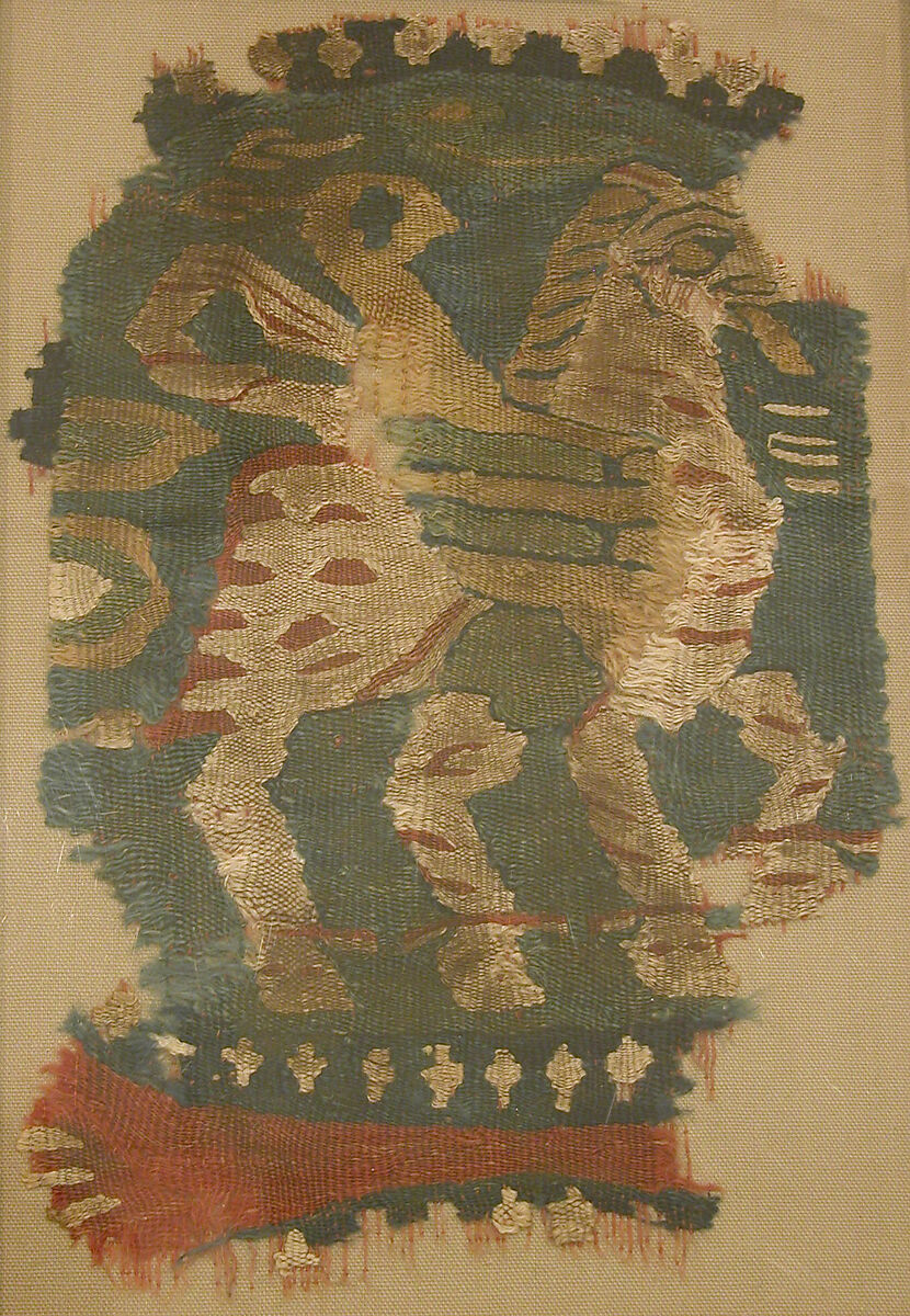 Roundel with Winged Horse, Wool, linen; tapestry weave