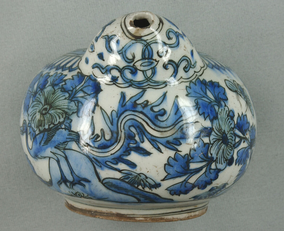 Kendi, Stonepaste; polychrome painted under transparent glaze