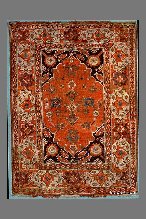 Carpet, Wool (warp, weft and pile); symmetrically knotted pile