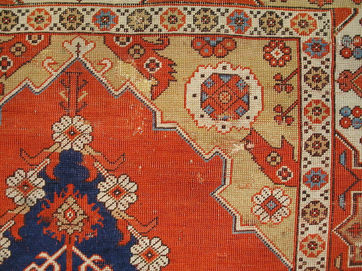 Carpet, Wool (warp, weft and pile); symmetrically knotted pile