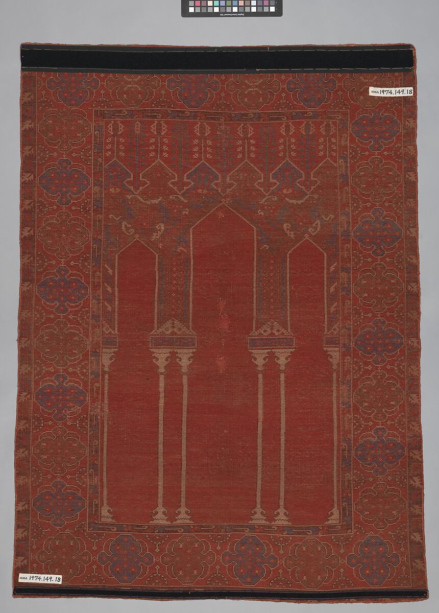 Prayer Rug with Triple Arch Design, Wool (warp, weft, and pile); symmetrically knotted pile