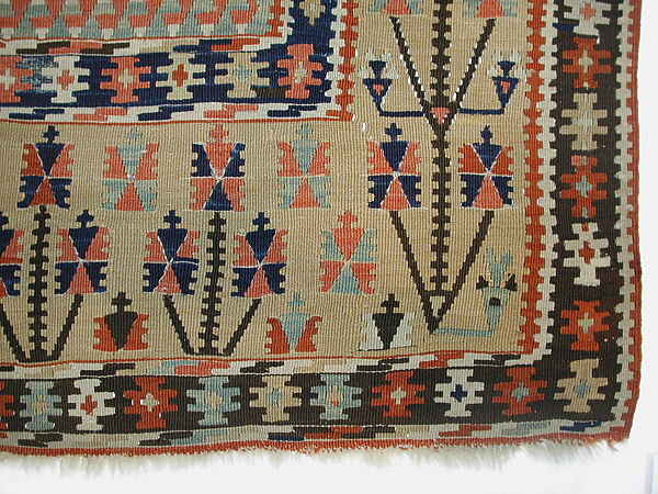 Carpet, Wool (warp and weft); tapestry weave