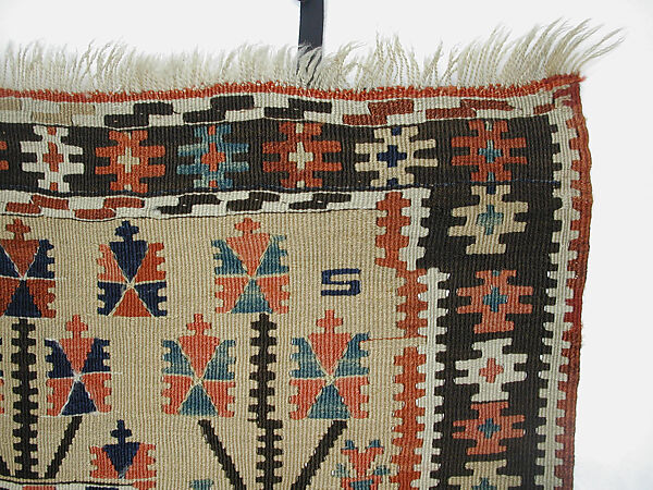 Carpet, Wool (warp and weft); tapestry weave