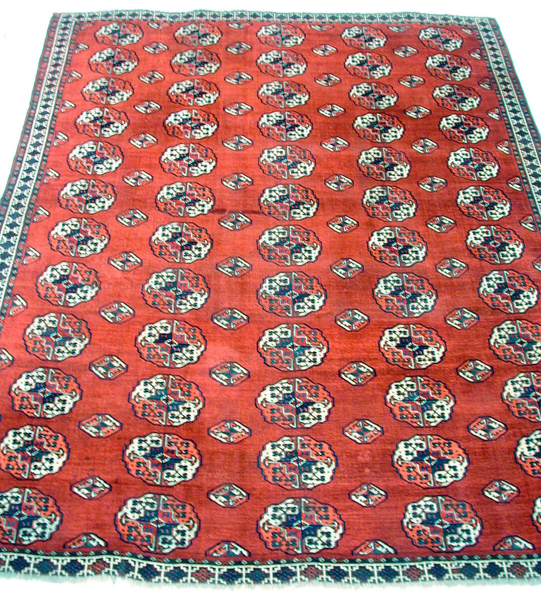 Salor Main Carpet, Wool (warp, weft, and pile), silk; asymmetrically knotted pile