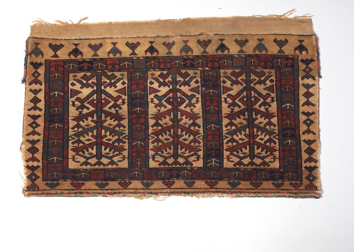 Storage Bag Fragment, Wool (warp, weft, and pile); symmetrically knotted pile 