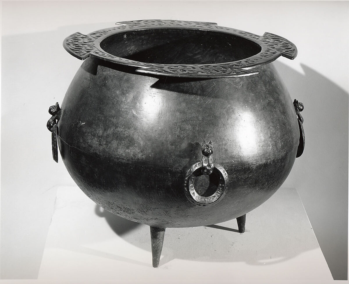 Cauldron, Copper alloy; worked and incised