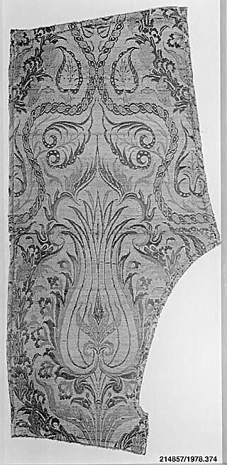 Textile Fragment, Silk, metal wrapped thread; lampas (kemha)