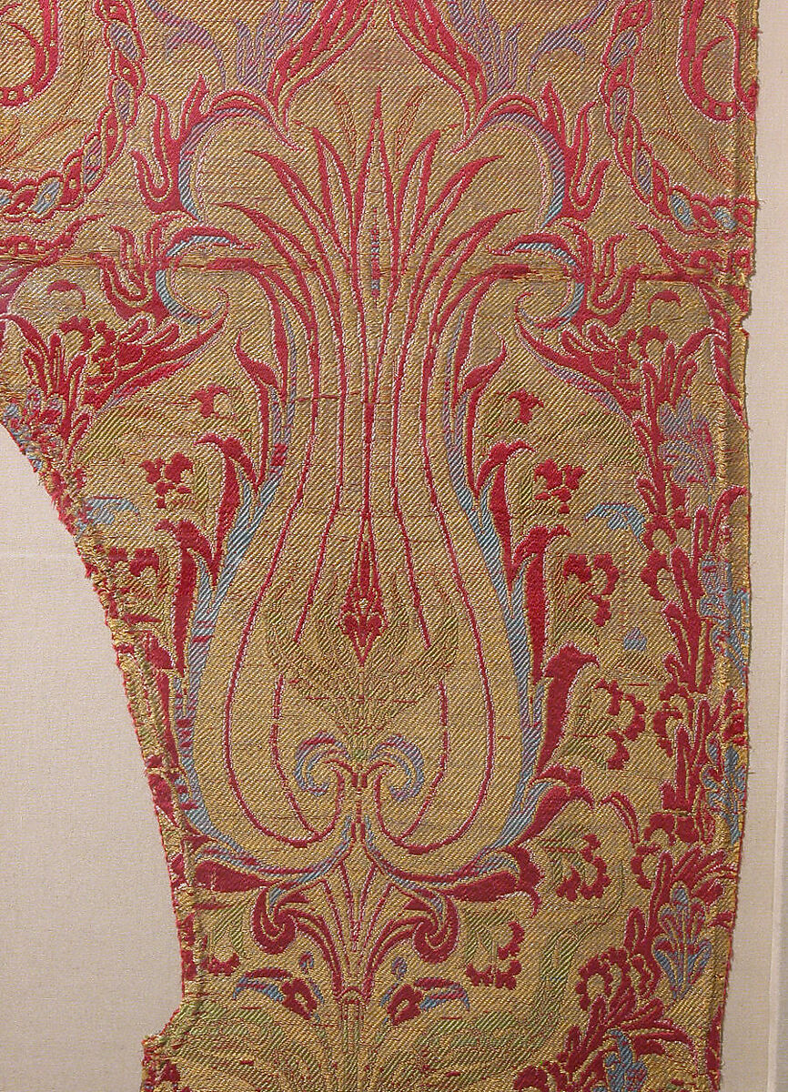 Textile Fragment, Silk, metal wrapped thread; lampas (kemha)