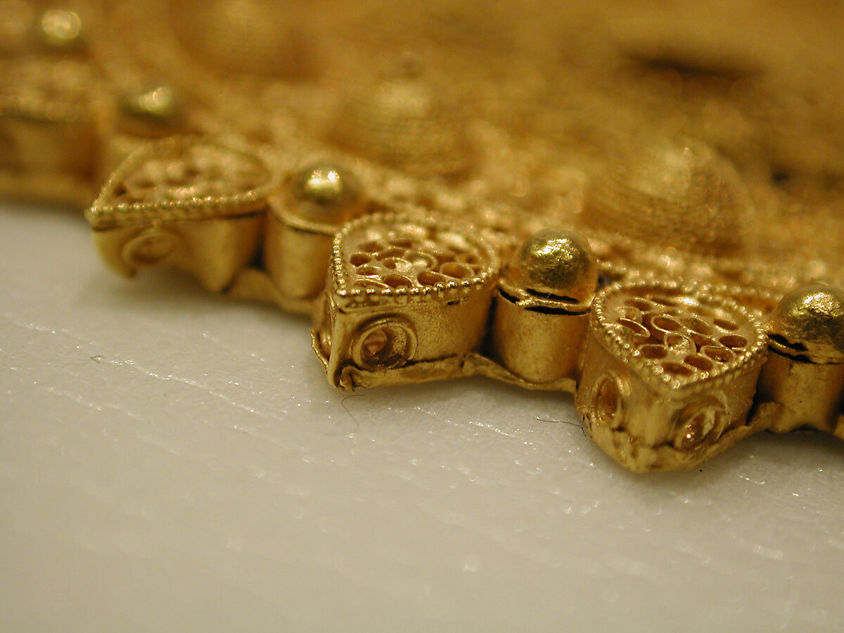 Roundel, Gold; filigree, granulation