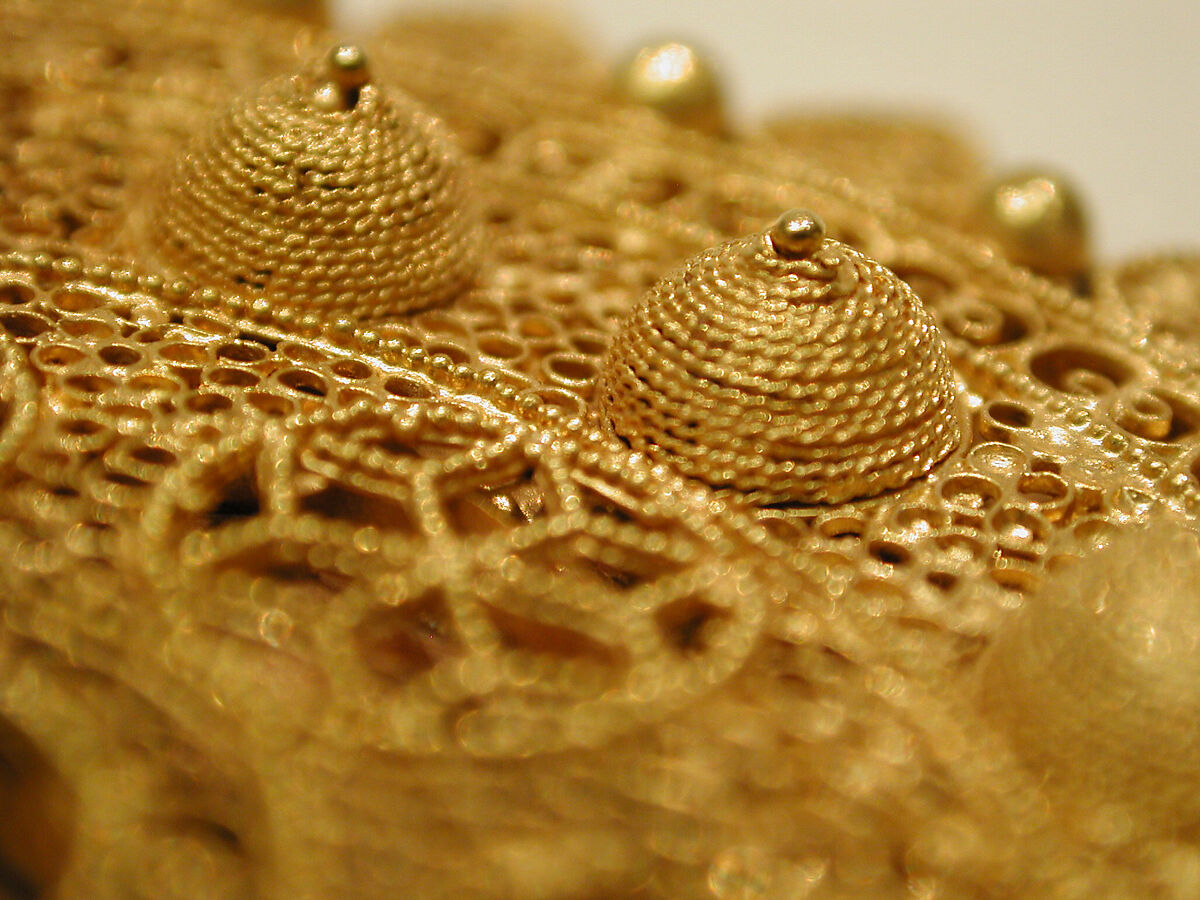 Roundel, Gold; filigree, granulation