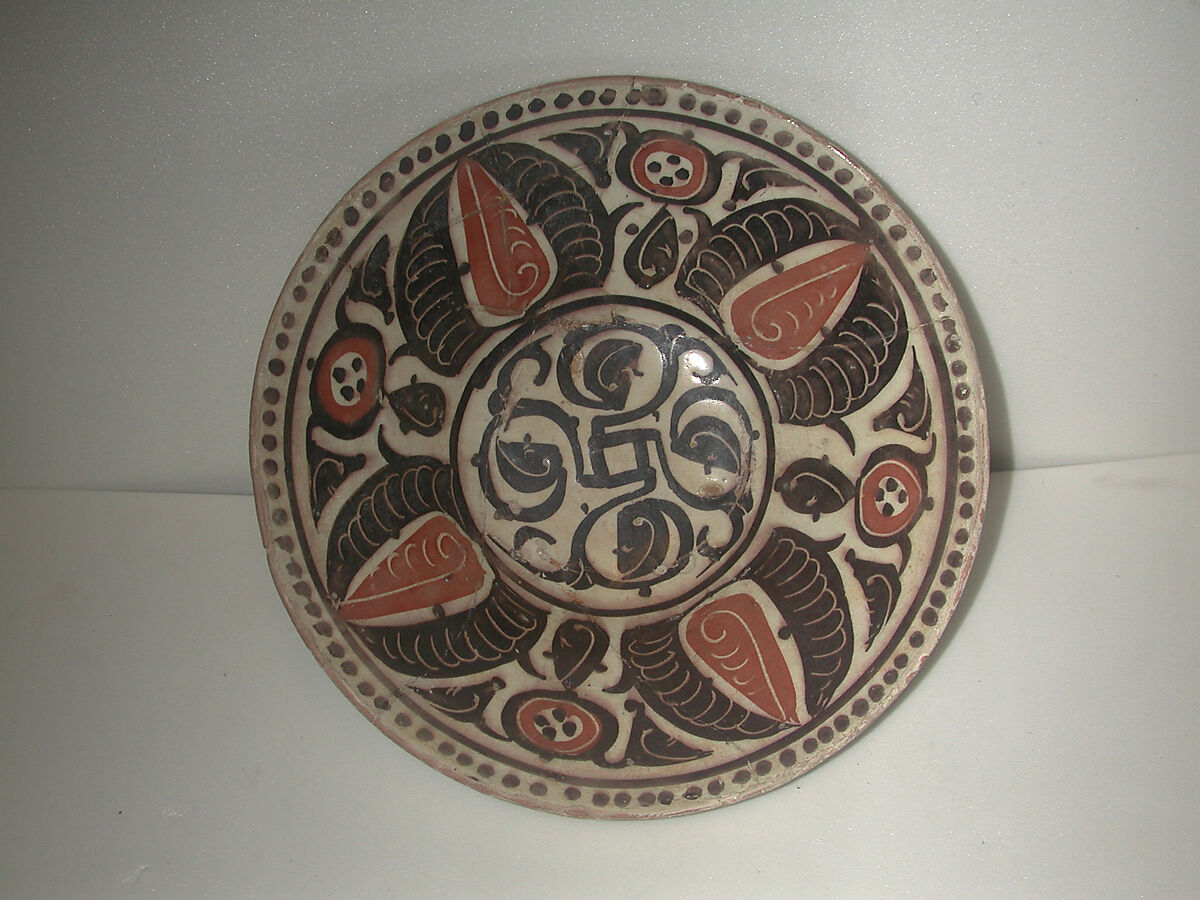 Bowl with Red and Purplish-black Palmettes, Earthenware; white slip with polychrome slip decoration under transparent glaze