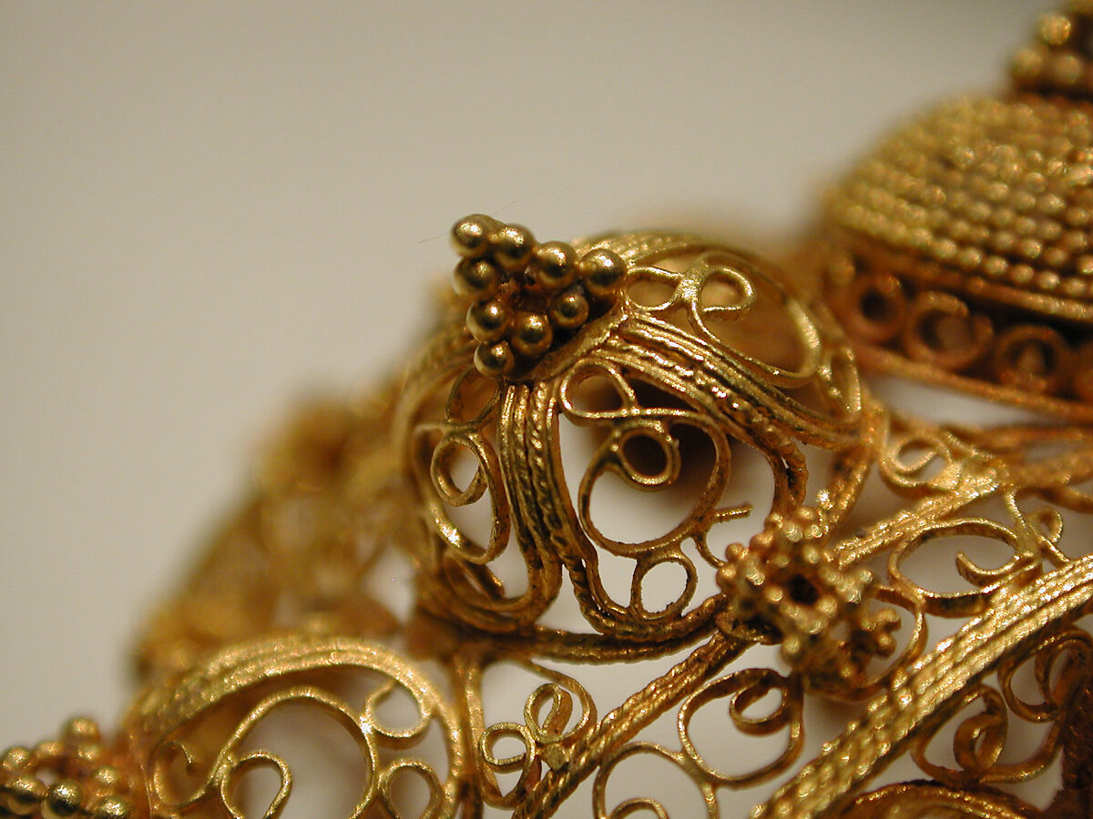 Earring, One of a Pair, Gold