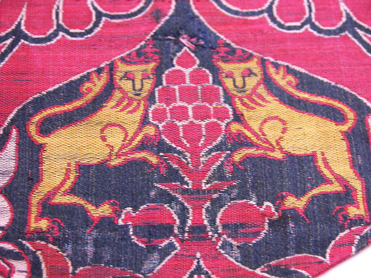 Textile Fragment, Silk; lampas