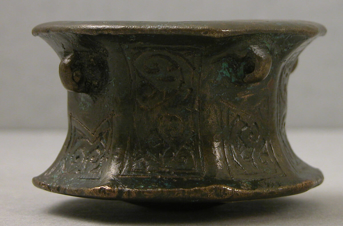 Mortar, Bronze (?); cast, engraved, and lacquered