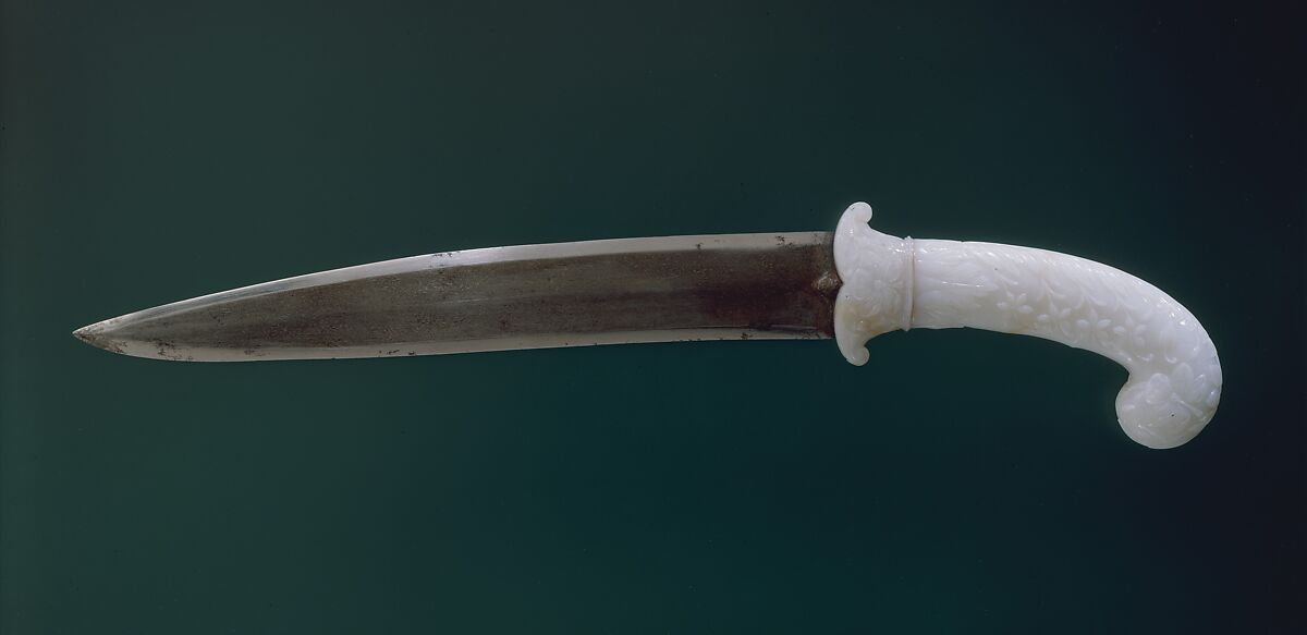 Dagger with Hilt of Leafy Plants, Hilt: Nephrite
Blade: Watered steel