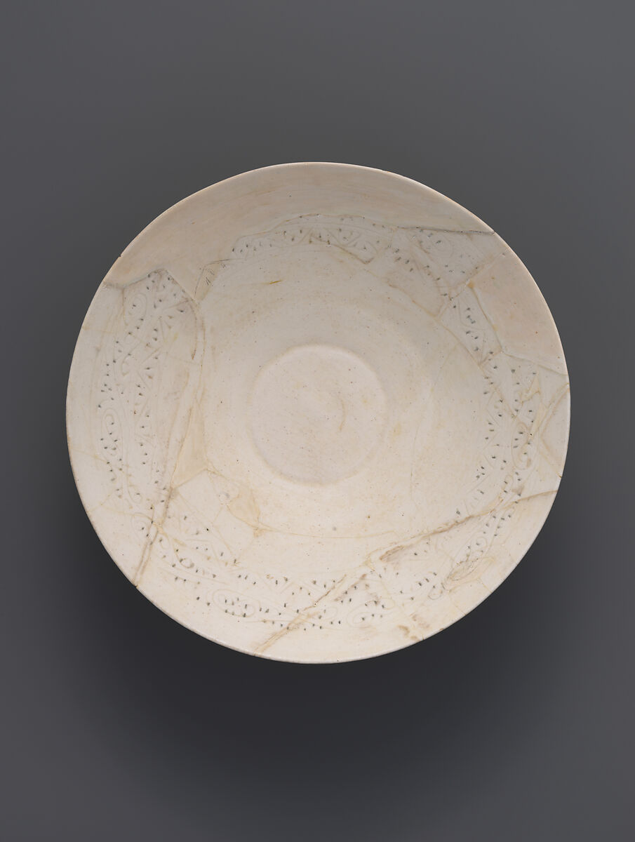 Bowl, Composite body; incised and pierced 