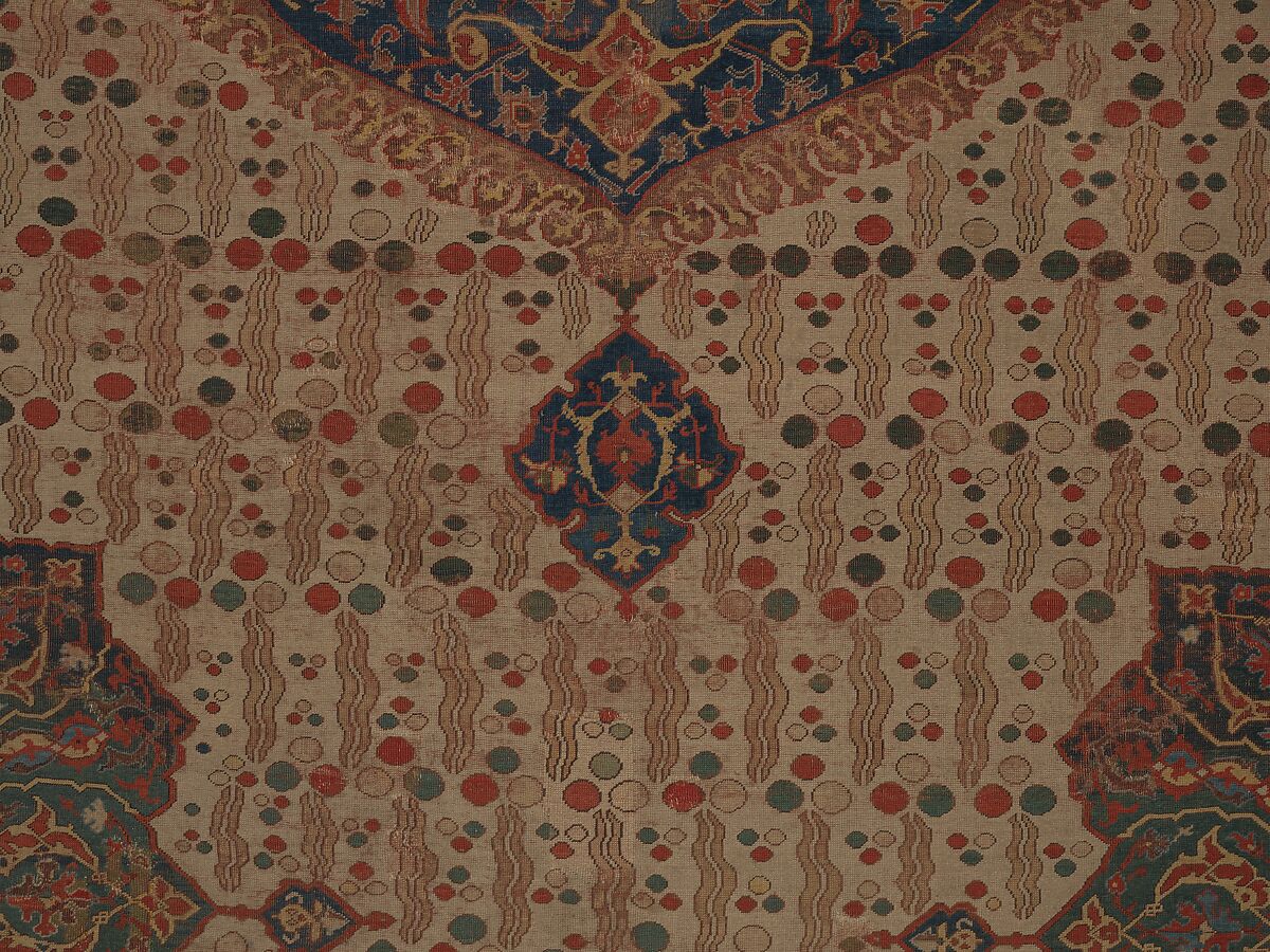 Ushak Medallion Carpet on White Ground, Wool (warp, weft and pile); symmetrically knotted pile