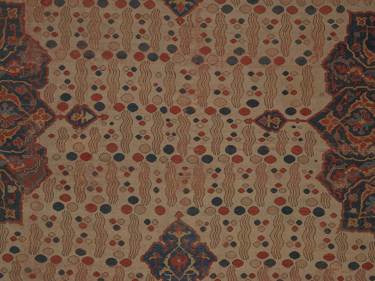 Ushak Medallion Carpet on White Ground, Wool (warp, weft and pile); symmetrically knotted pile