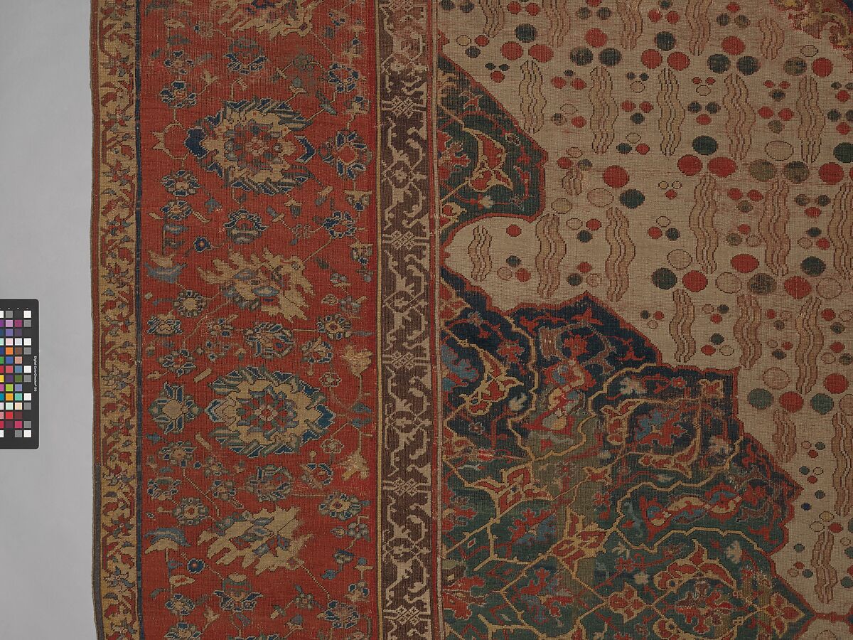Ushak Medallion Carpet on White Ground, Wool (warp, weft and pile); symmetrically knotted pile