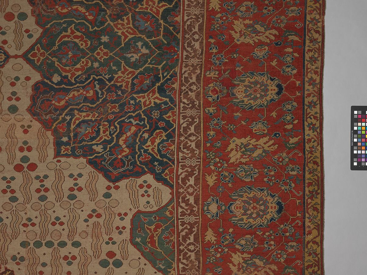 Ushak Medallion Carpet on White Ground, Wool (warp, weft and pile); symmetrically knotted pile
