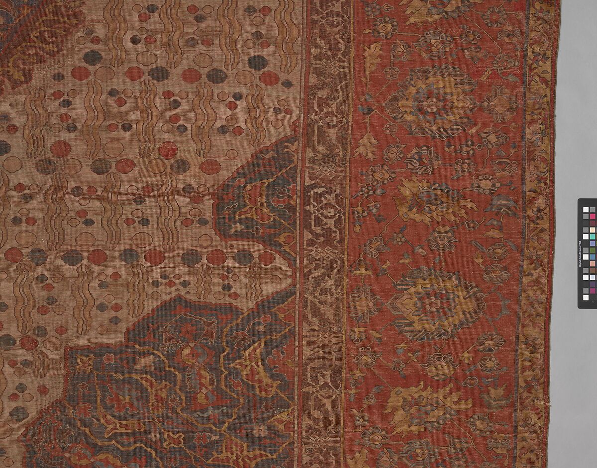 Ushak Medallion Carpet on White Ground, Wool (warp, weft and pile); symmetrically knotted pile
