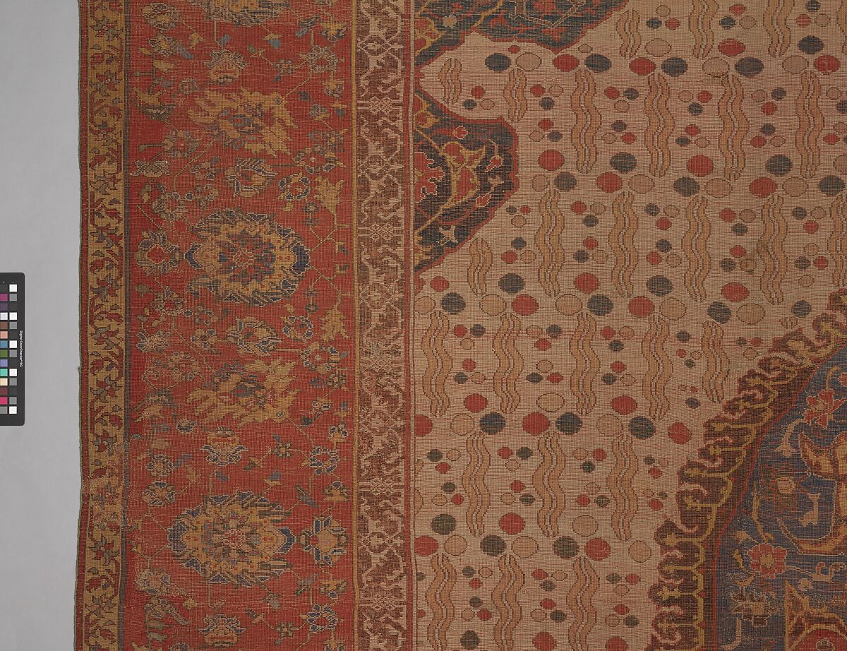 Ushak Medallion Carpet on White Ground, Wool (warp, weft and pile); symmetrically knotted pile