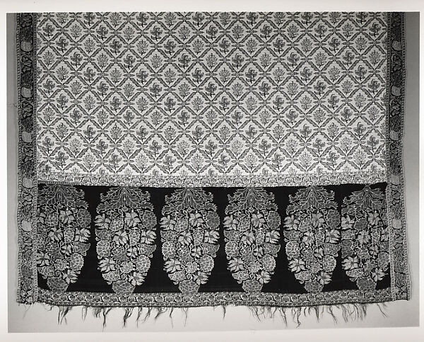 Shawl of Joined Fragments, Wool; twill weave and double interlocking twill tapestry weave