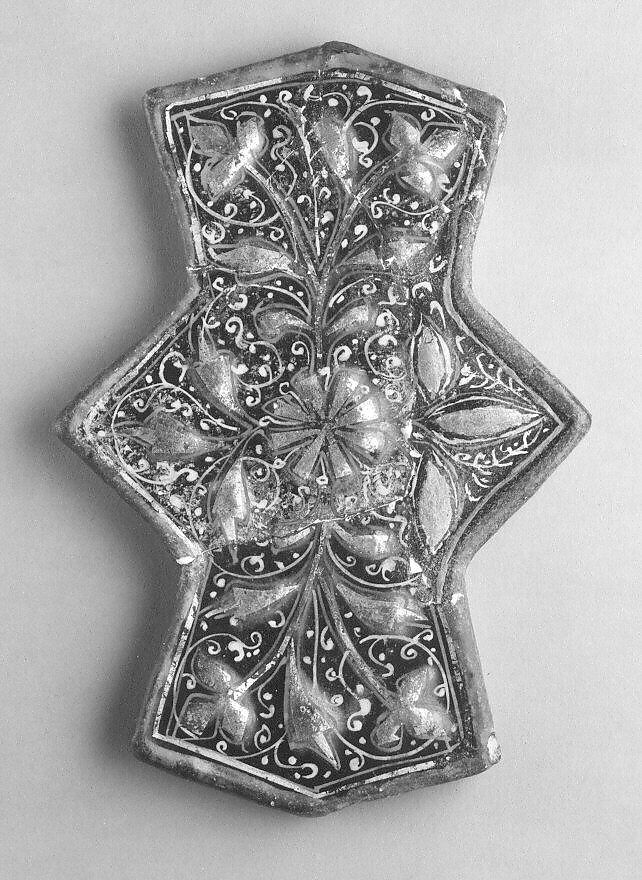 Tile Fragment, Composite body; molded, overglaze painted and gilded (lajvardina)