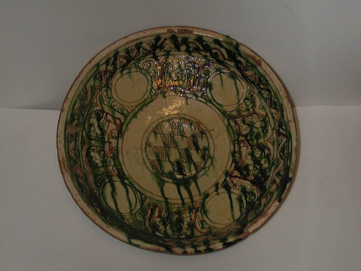 "Bamiyan Ware" bowl, Earthenware; slip-covered, incised and polychrome decorated under transparent glaze