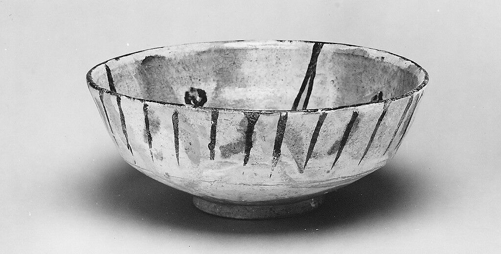 Bowl, Earthenware; underglaze slip painted