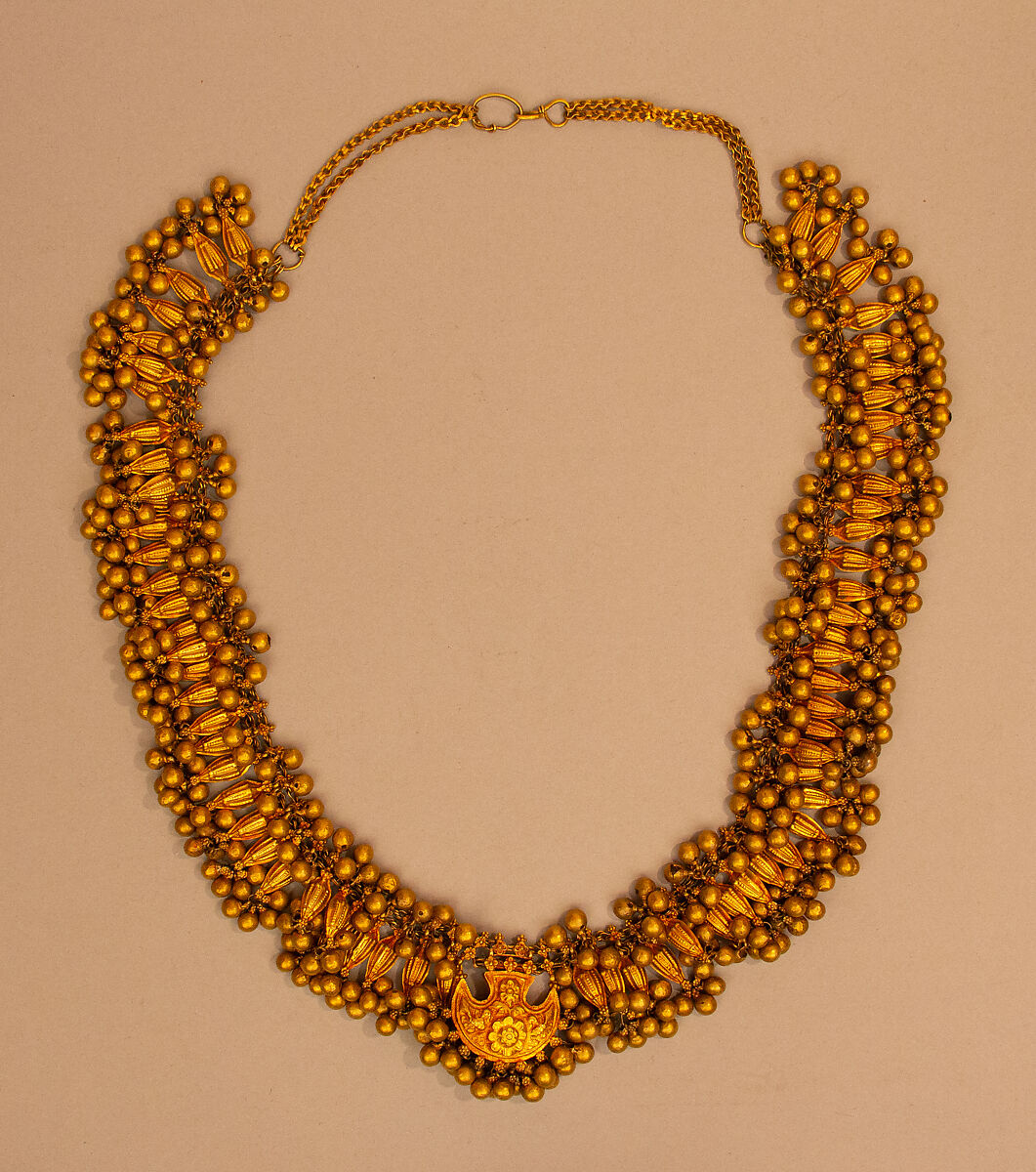 Necklace, Gold