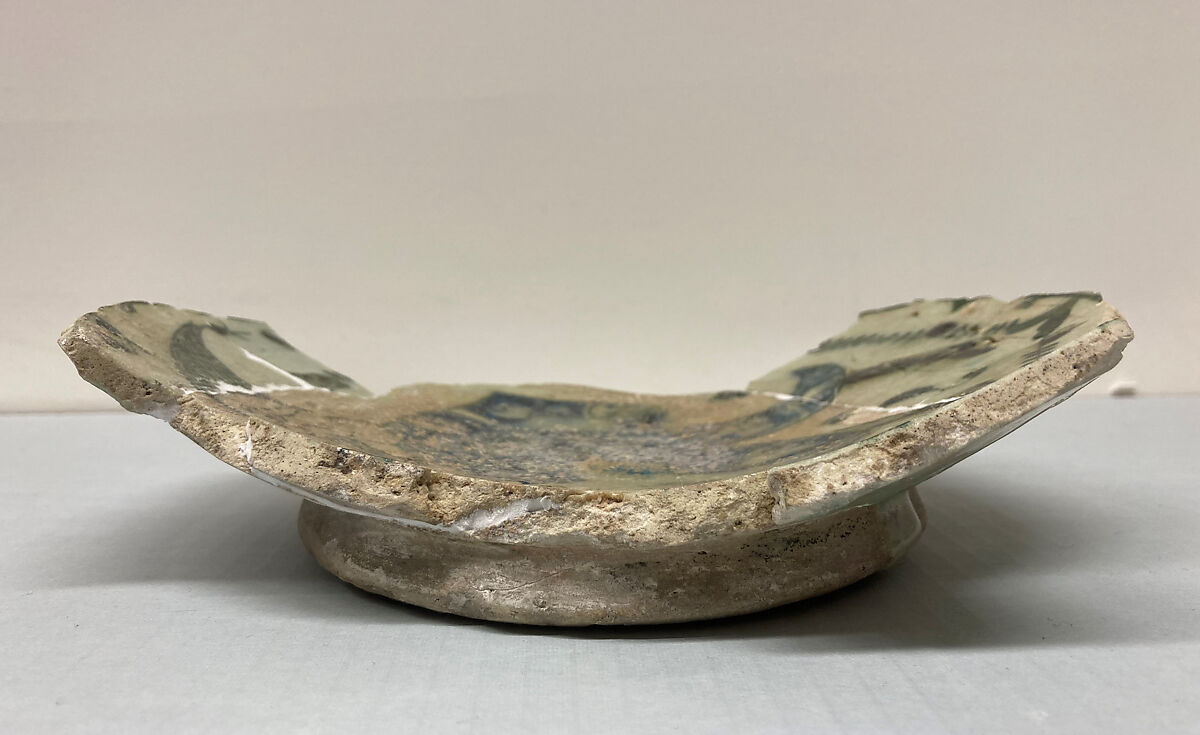 Bowl, Stonepaste; underglaze painted