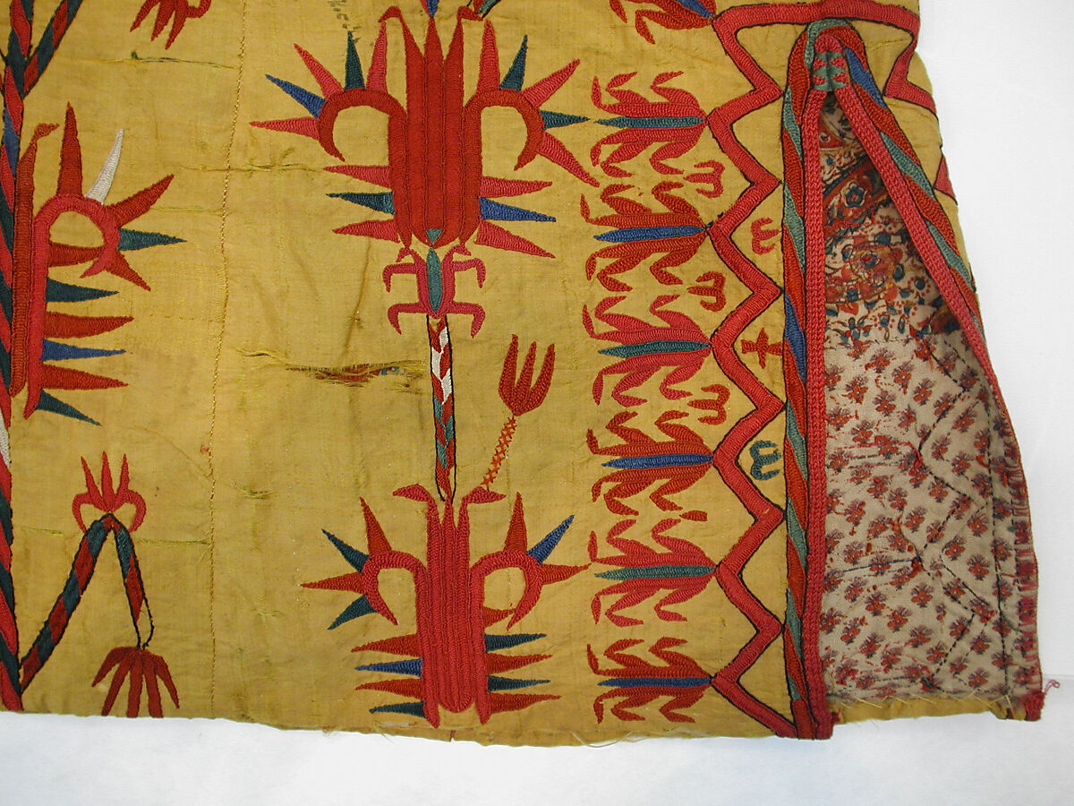 Robe (Chyrpy), Silk; embroidered in silk thread; cotton lining
