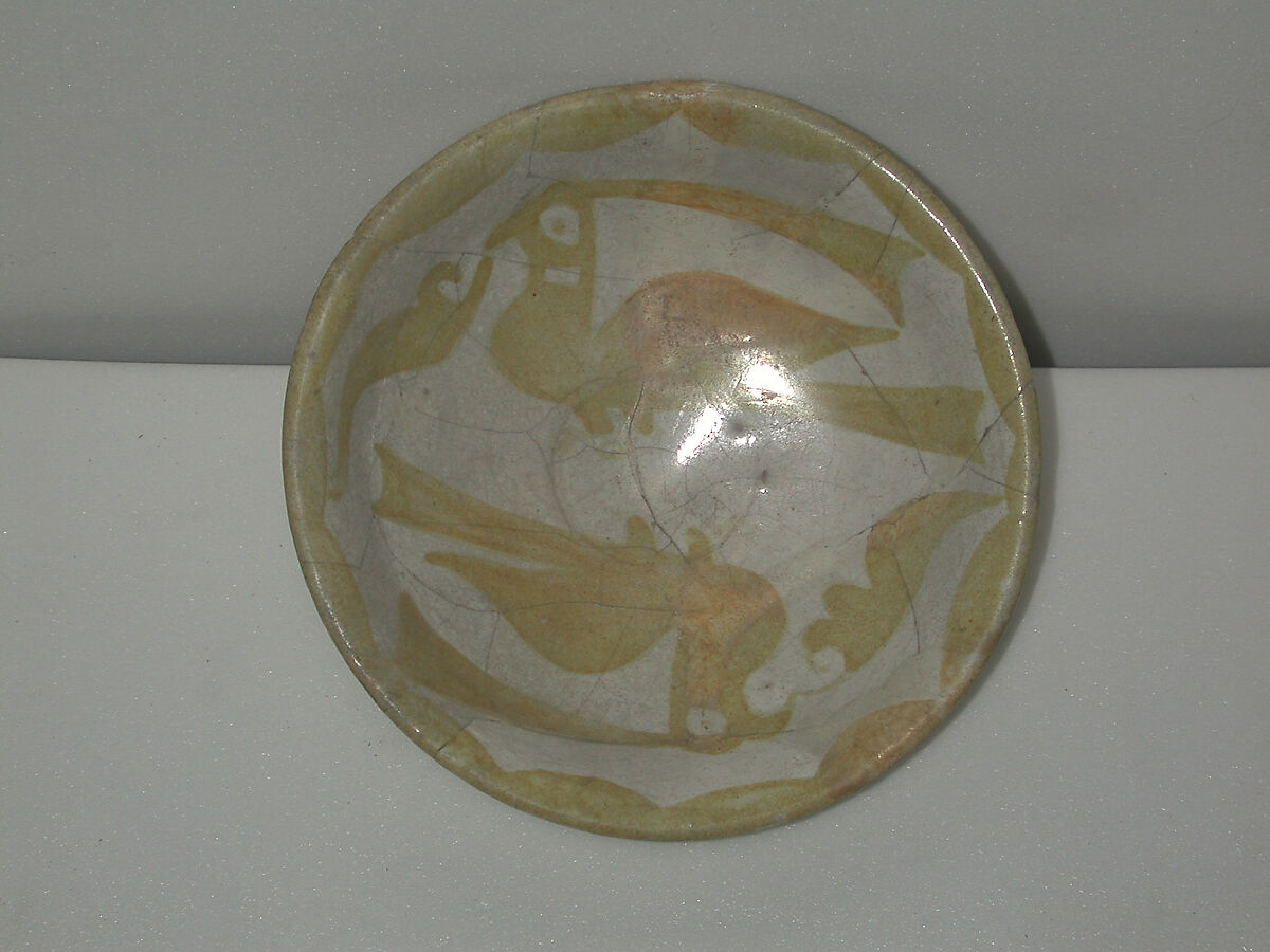 Dish, Earthenware; luster-painted 