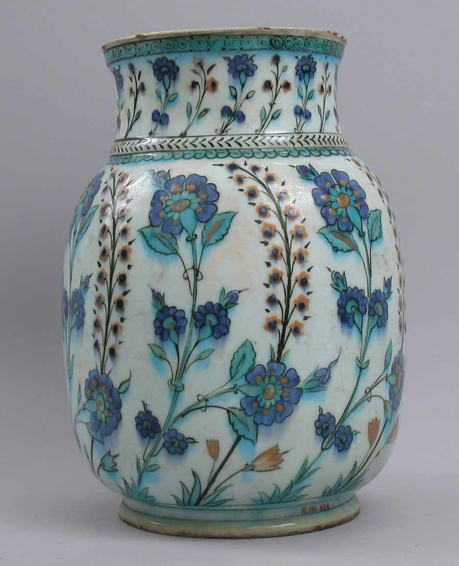 Jar, Stonepaste; underglaze painted 