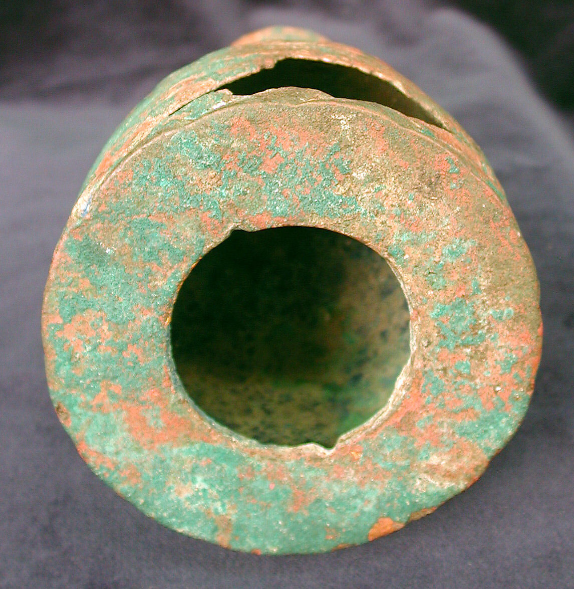 Bottle with Ribbed Design, Brass; cast, chased, inlaid with black compound