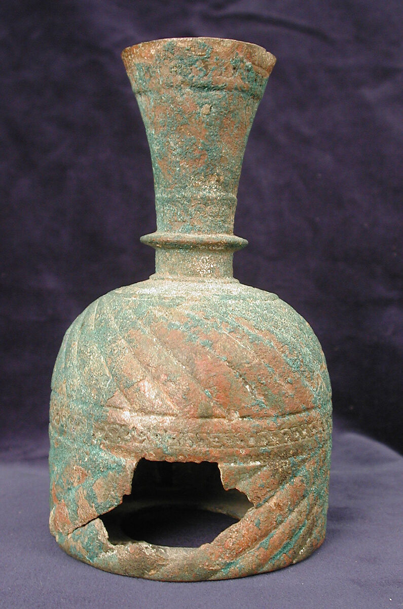 Bottle with Ribbed Design, Brass; cast, chased, inlaid with black compound