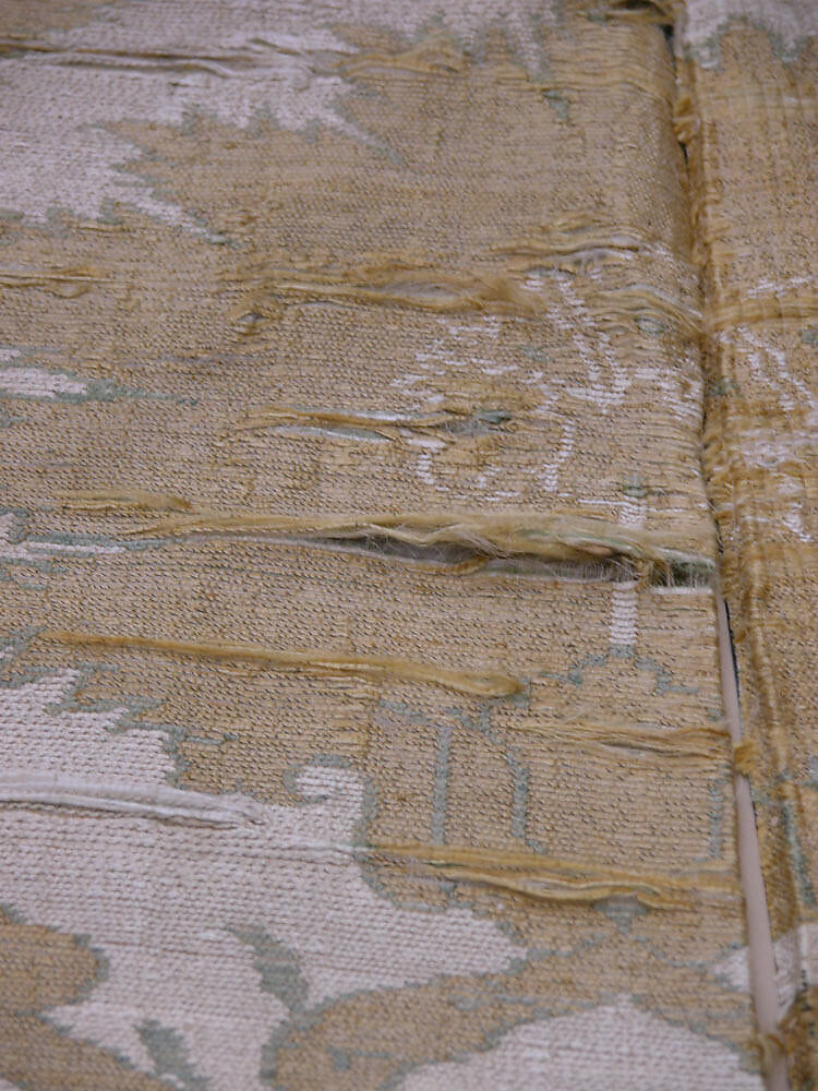 Kaftan, Silk, metal wrapped thread; taqueté (seraser)