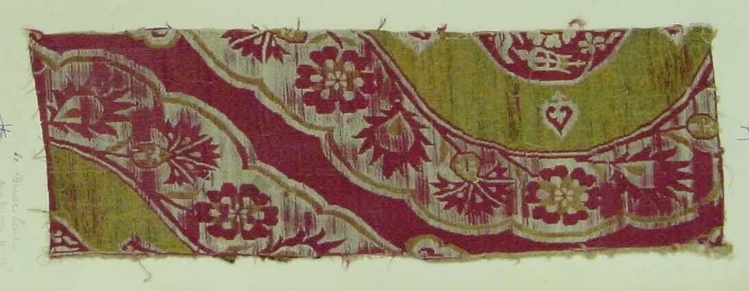 Textile Fragment, Silk, metal thread 