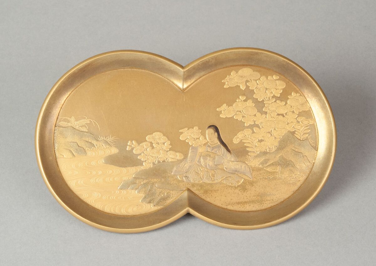 Incense Box in Shape of Overlapped Chrysanthemums; The Chrysanthemum Youth (Inside Tray), Gold, silver hiramaki-e, takamaki-e on gold ground, Japan