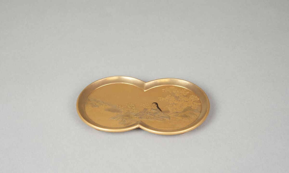 Incense Box in Shape of Overlapped Chrysanthemums; The Chrysanthemum Youth (Inside Tray), Gold, silver hiramaki-e, takamaki-e on gold ground, Japan