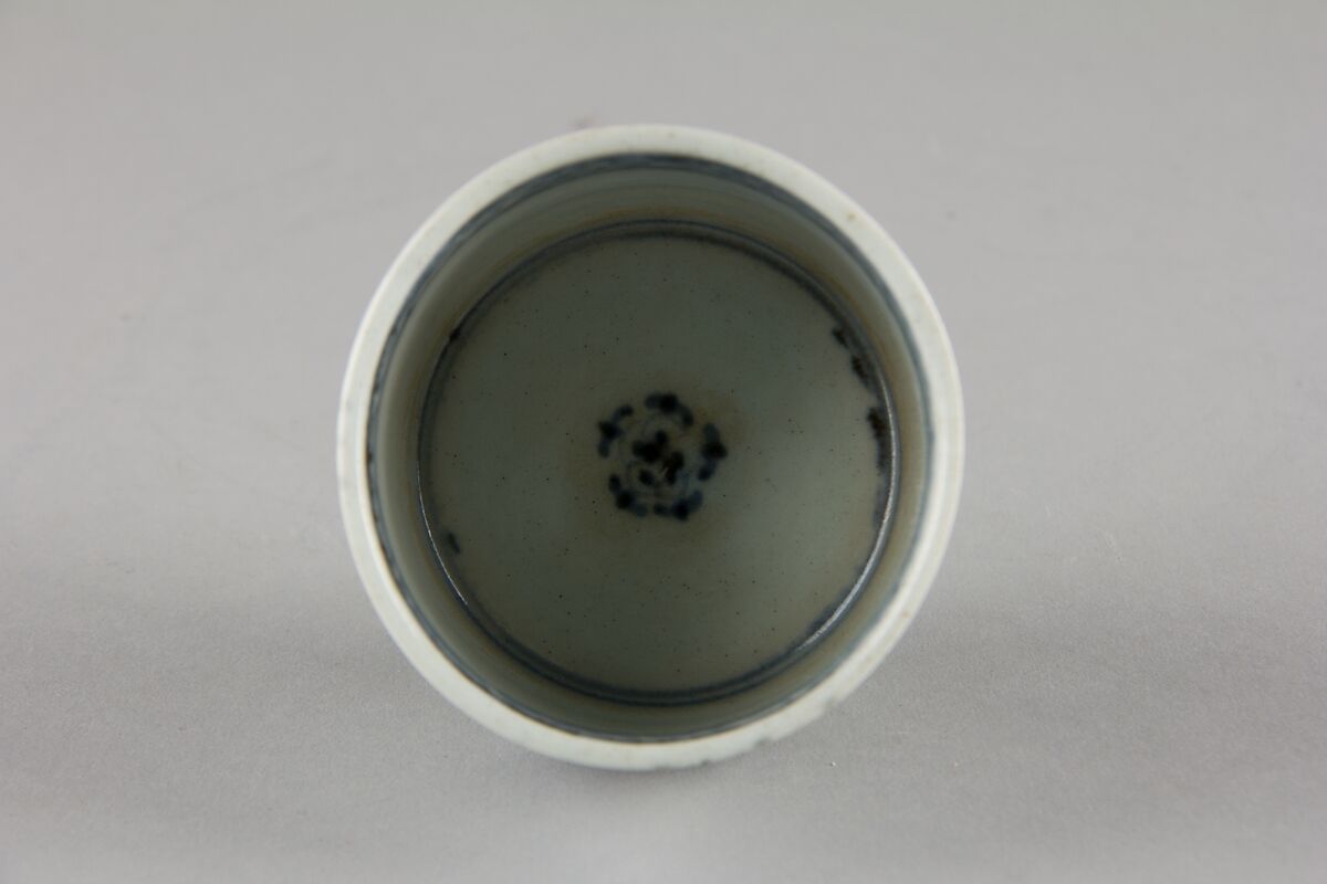 Set of Five Teacups (Yunomi-wan) with Chrysanthemum and Broken-Ice Pattern, Porcelain with cobalt blue under transparent glaze (Hizen ware, Arita type), Japan