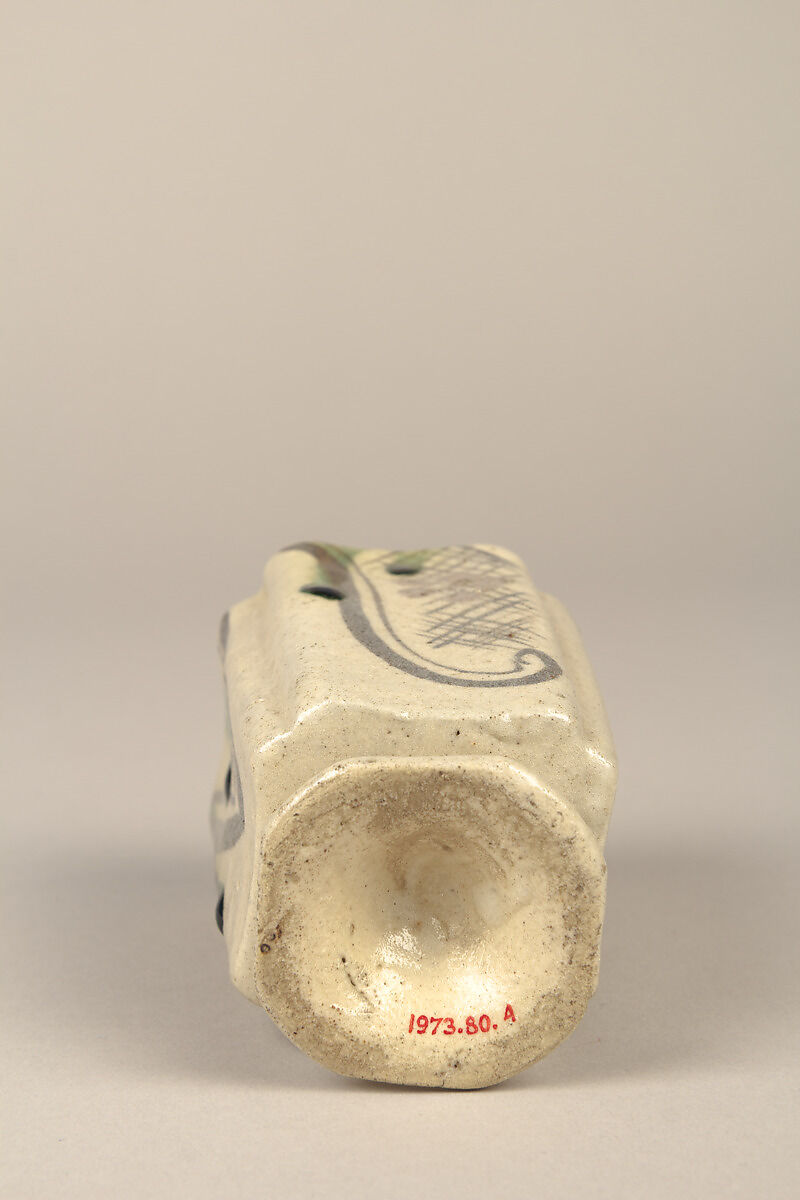 One from set of five squared food vessels (mukōzuke) for tea-gathering meal, Stoneware with iron-oxide and copper green overglaze decoration (Mino ware, Yashichida Oribe type), Japan