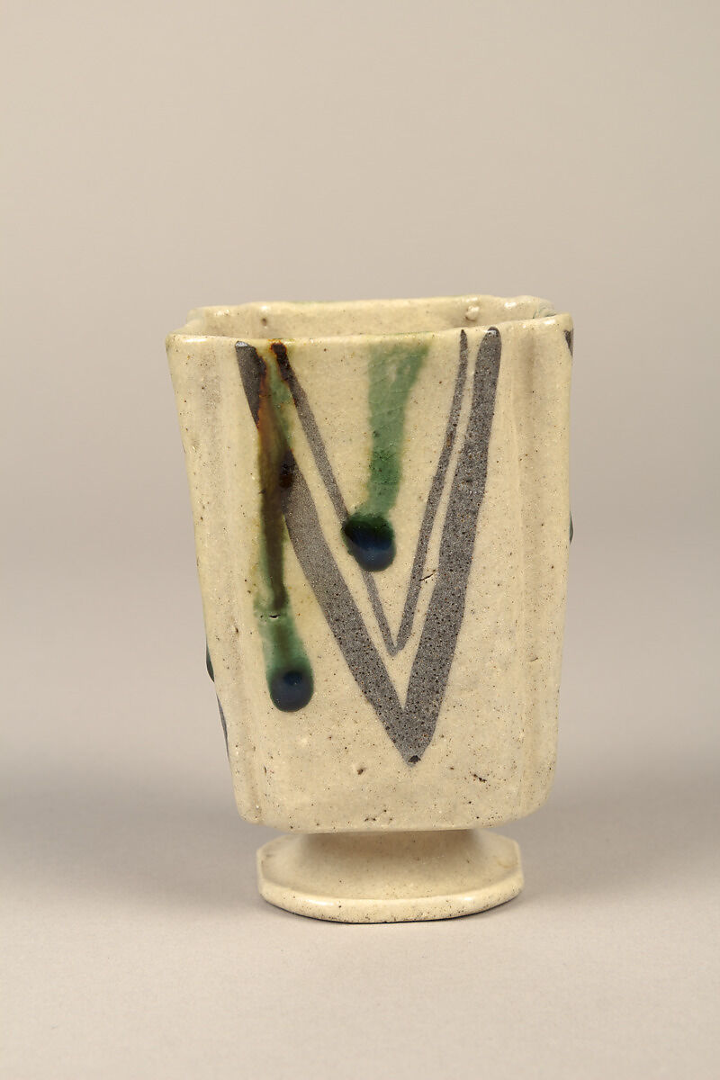 One from set of five squared food vessels (mukōzuke) for tea-gathering meal, Stoneware with iron-oxide and copper green overglaze decoration (Mino ware, Yashichida Oribe type), Japan