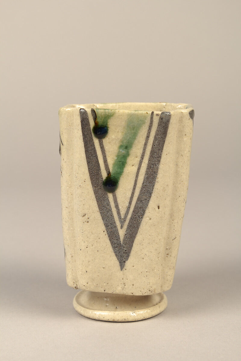 One from set of five squared food vessels (mukōzuke) for tea-gathering meal, Stoneware with iron-oxide and copper green overglaze decoration (Mino ware, Yashichida Oribe type), Japan