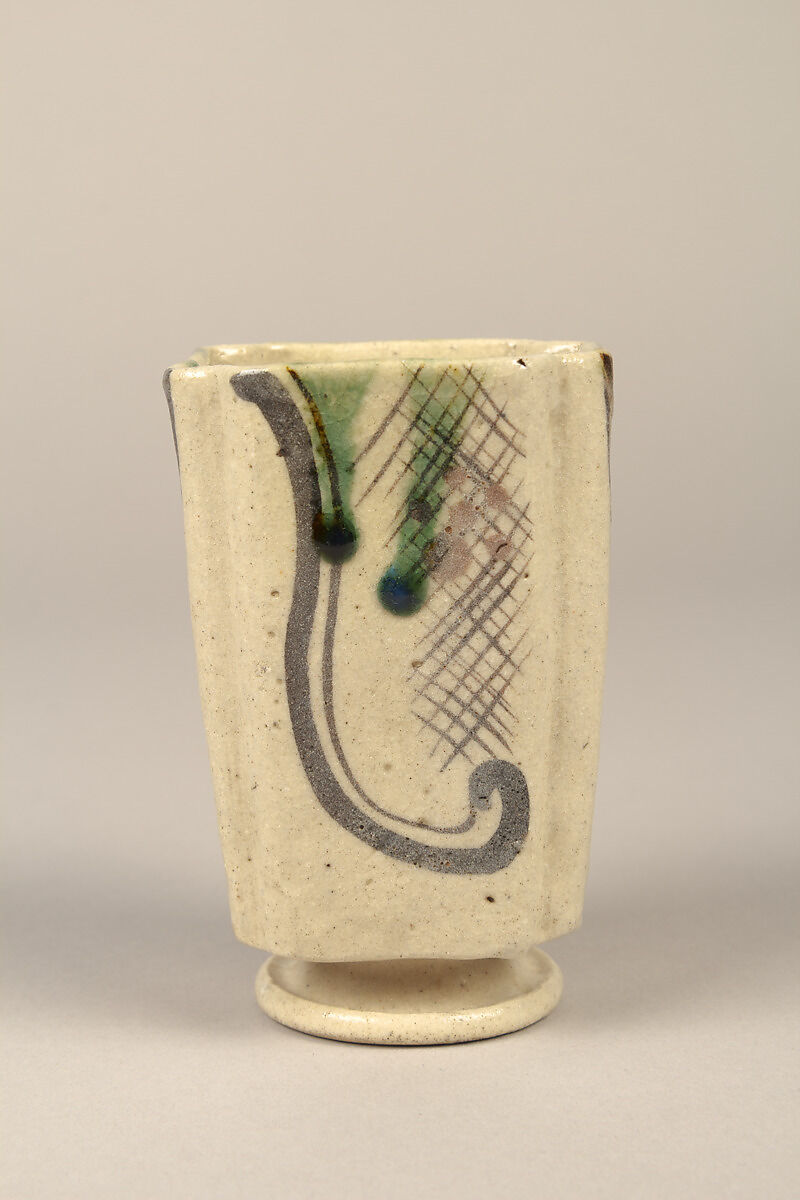 One from set of five squared food vessels (mukōzuke) for tea-gathering meal, Stoneware with iron-oxide and copper green overglaze decoration (Mino ware, Yashichida Oribe type), Japan 