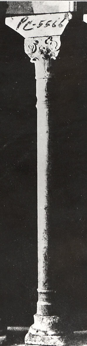 Capital, White marble; carved