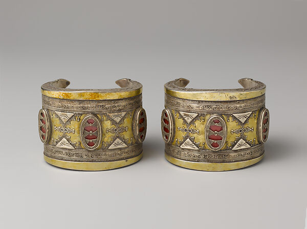 Armband, One of a Pair, Silver, with stamped beading, silver shot, decorative wire, and glass inlays backed with cloth, lacquer, or paper