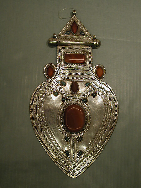 Cordiform Pendant, Silver, with decorative wire, cabochon and slightly-domed carnelians, and turquoises