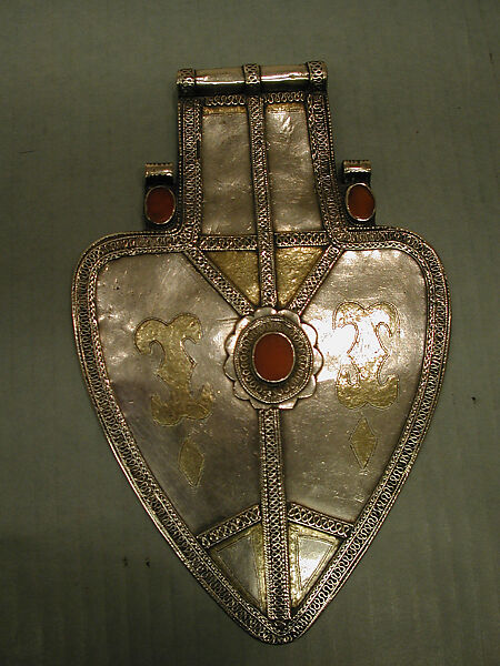 Cordiform Pendant, Silver; fire-gilded and chased, with decorative wire and table-cut carnelians